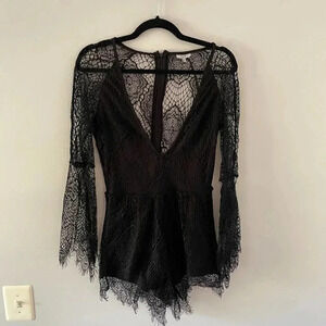 TOBI | Black Lace Bell Sleeve Romper - Size Small